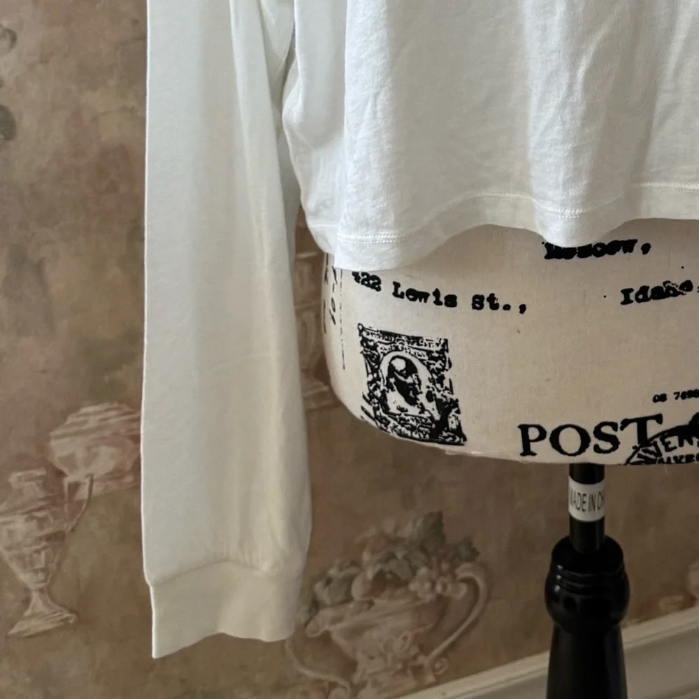 ABOUND CROPPED WHITE LONG SLEEVE TEE LARGE